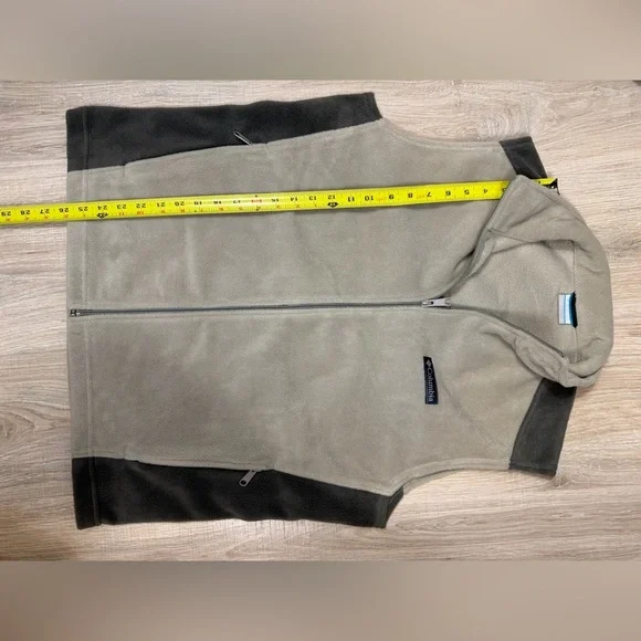 Columbia Men’s Fleece Vest Size M Taupe Gray Zip Up Outdoor Hiking Layer Warm - Picture 5 of 7